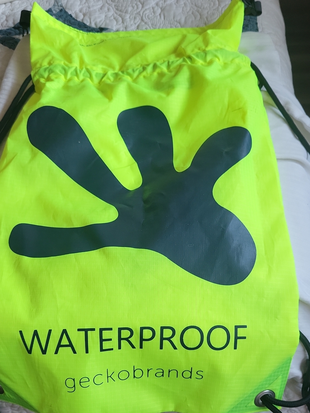 geckobrands Kids Waterproof Neon Green Drawstring Backpack